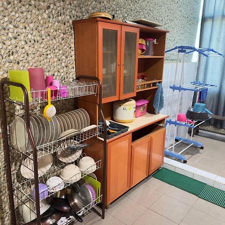 Vie Homestay Тавау Экстерьер фото